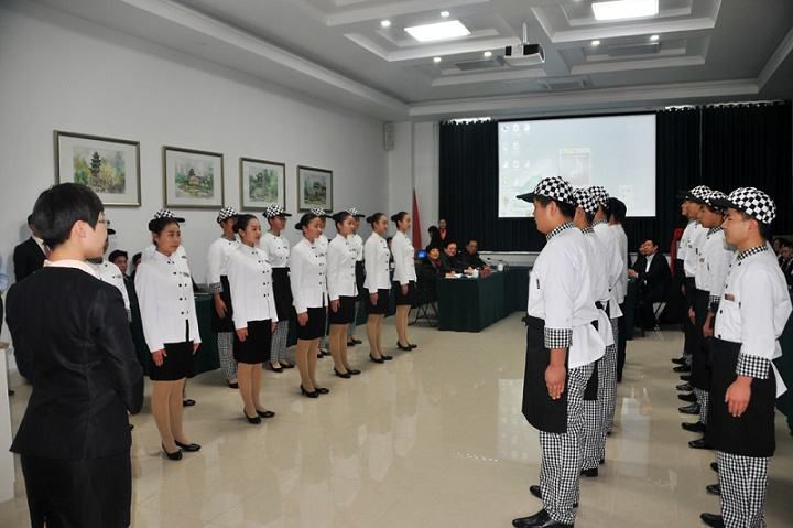 旅游与酒店管理五年制班